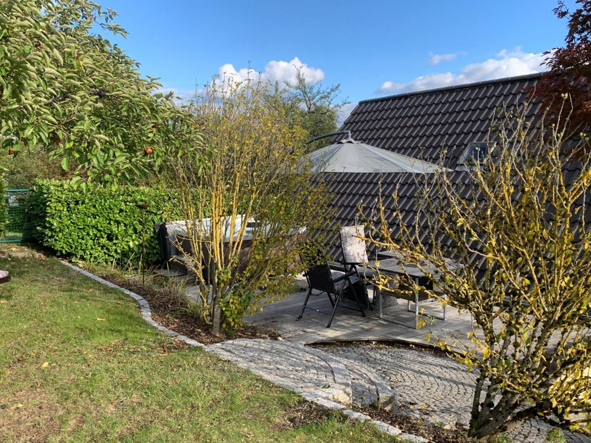 Boardinghouse Saargau Apartman Überherrn Kültér fotó